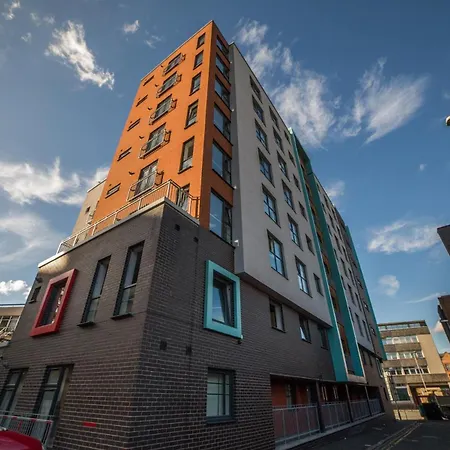3 Bedroom Ensuite Apartment 100 Apartment Leicester Min 2 Weeks-2